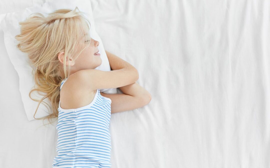 Sen dziecka a jego prawidłowy rozwój – jak zadbać o niego z materacem SleepMed?